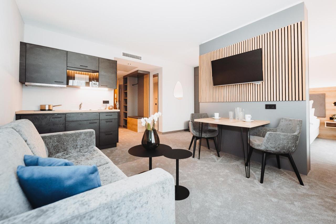 Hotel Vivo Schierling Екстериор снимка