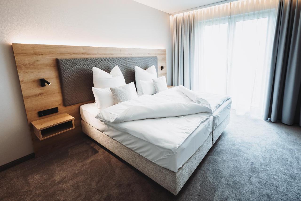 Hotel Vivo Schierling Екстериор снимка