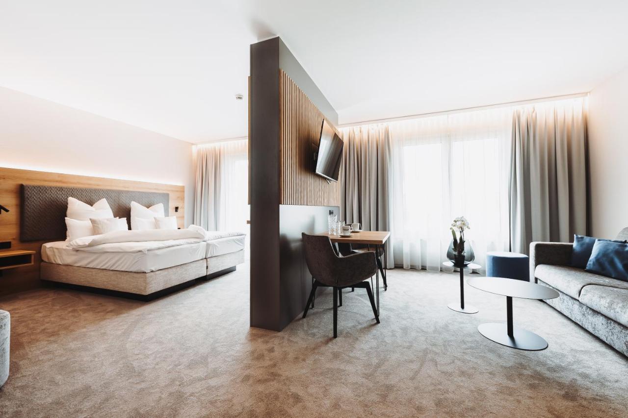 Hotel Vivo Schierling Екстериор снимка